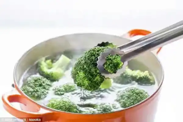 Health News. Nutritionist says boiling vegetables leads to massive nutrient loss